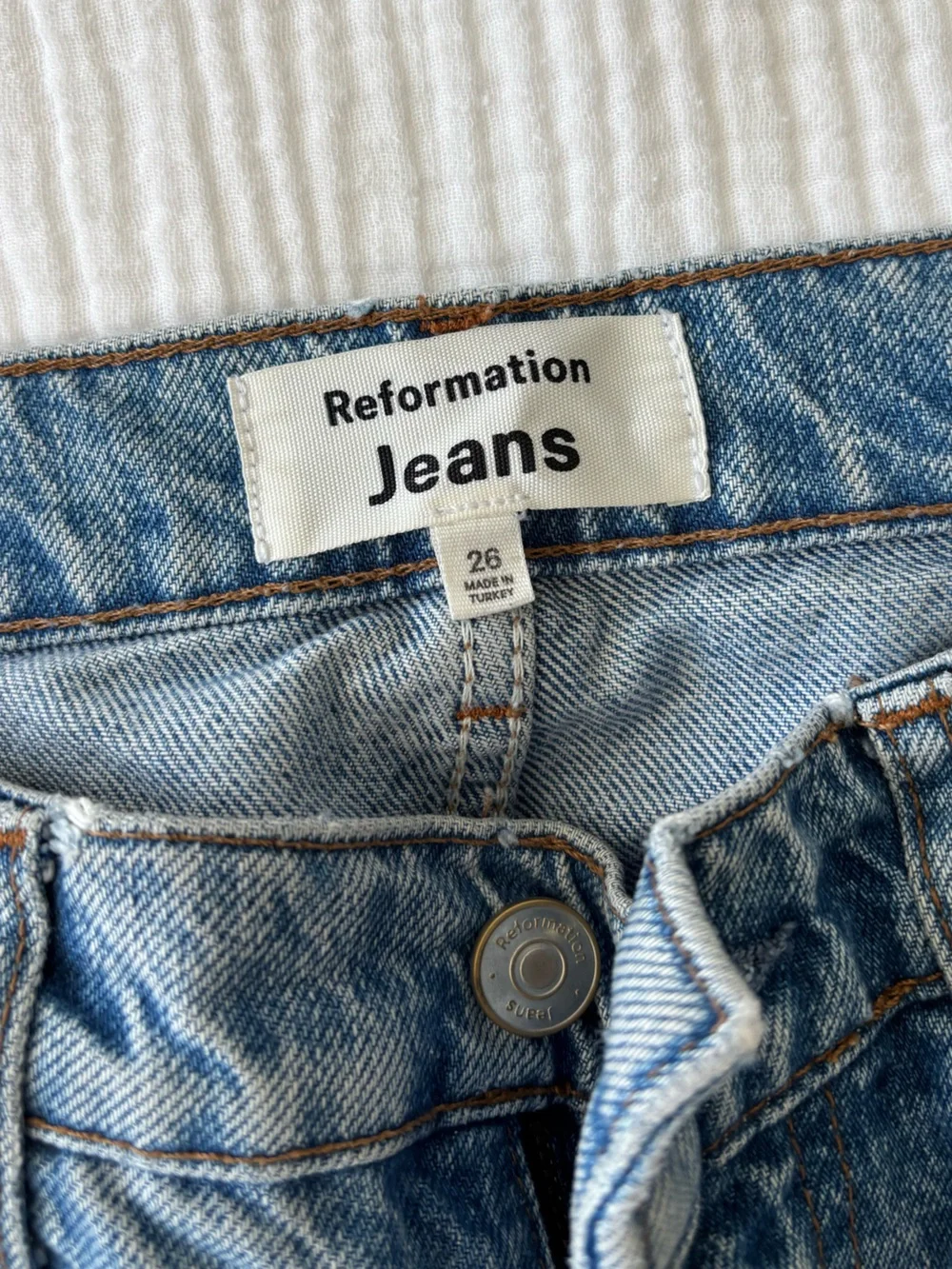 Reformation Val 90s Mid Rise Straight Jeans - Light Blue